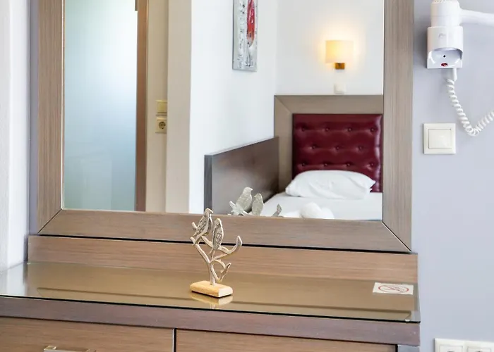 Hotel de apartamente Thetis 2*